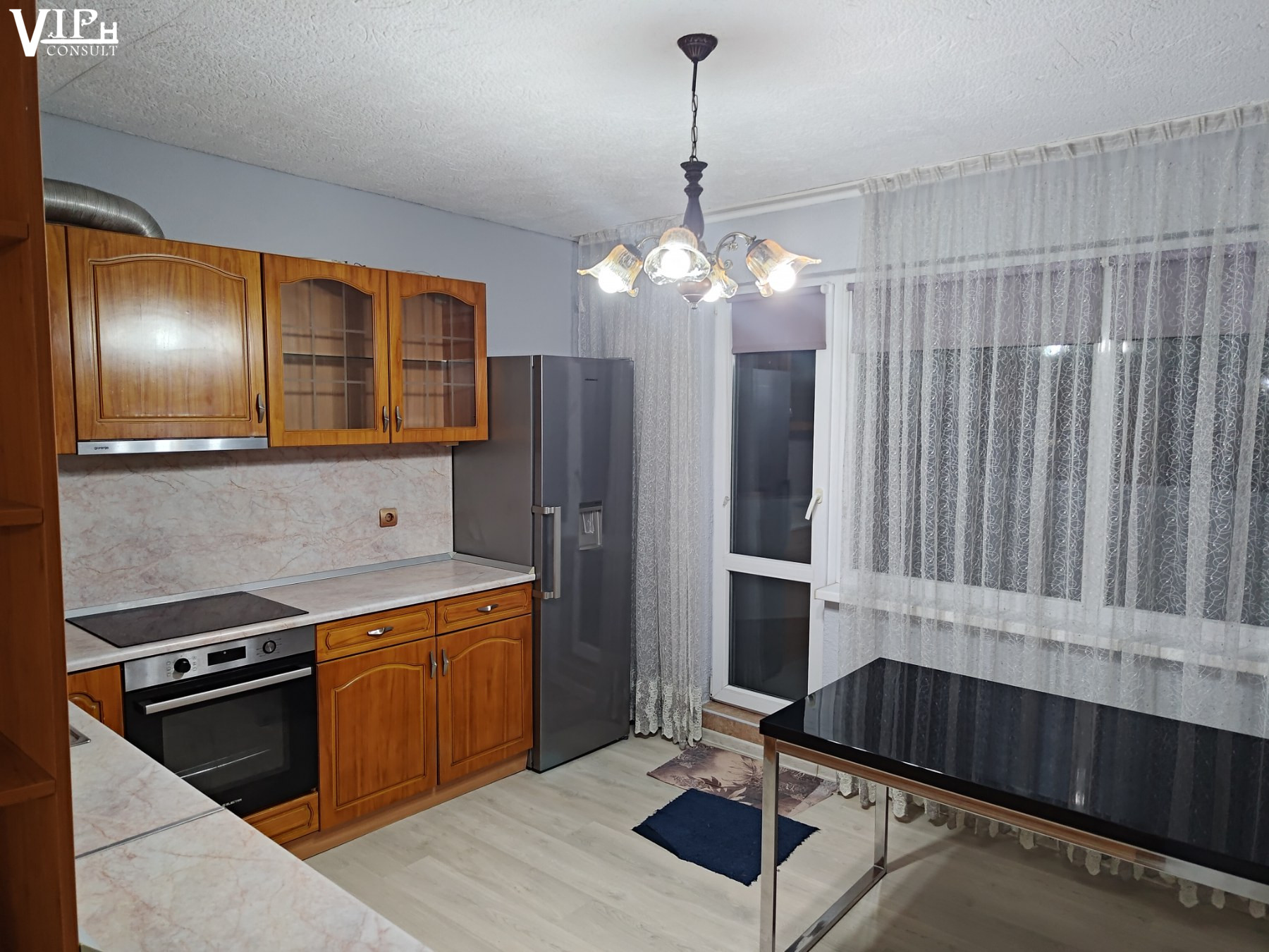 Основна снимка