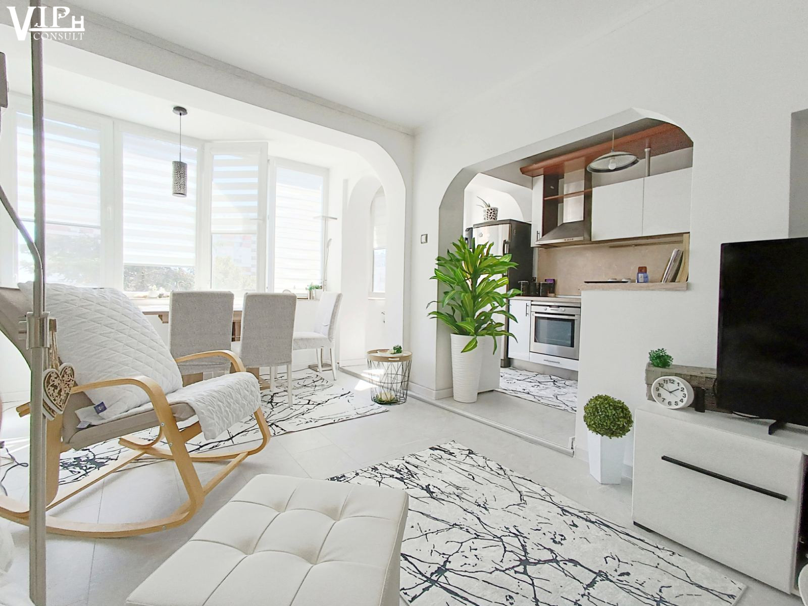 Основна снимка