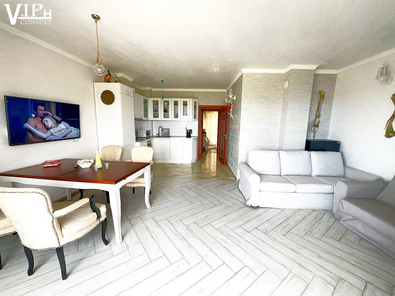 Основна снимка