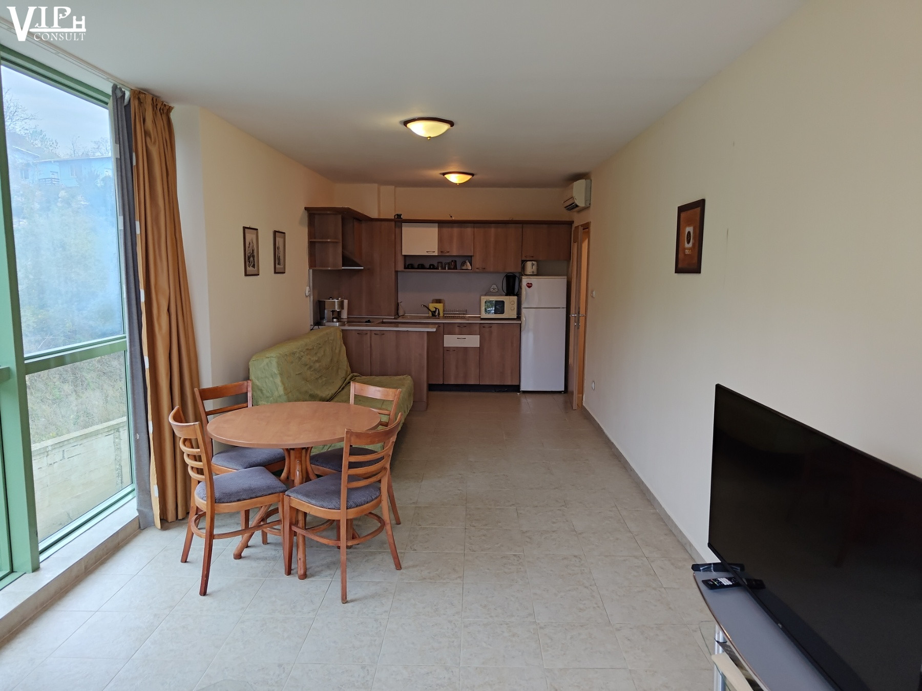 Основна снимка