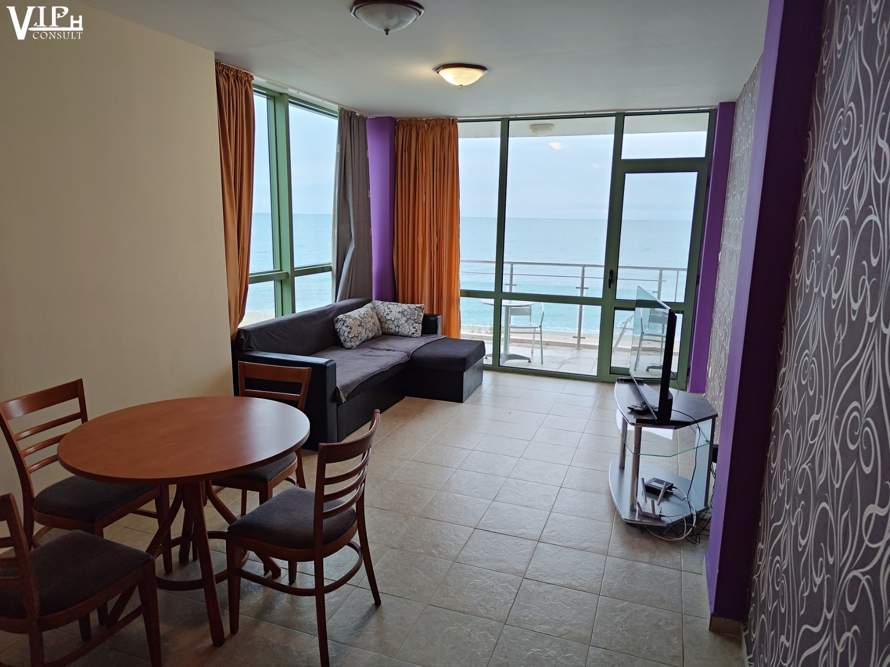 Основна снимка