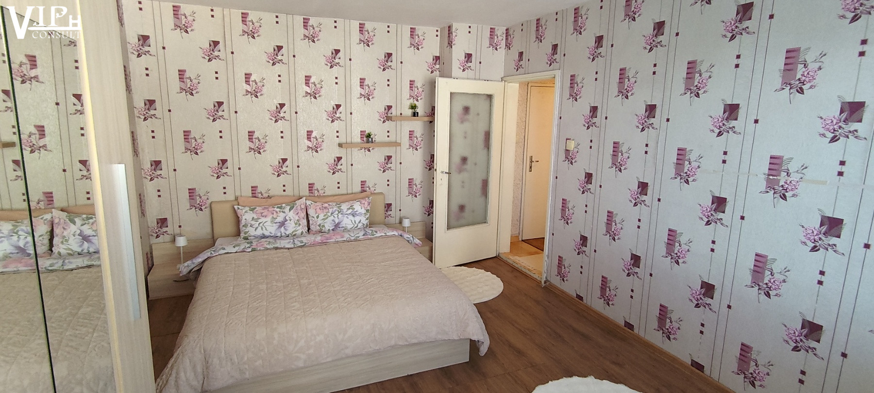 Основна снимка