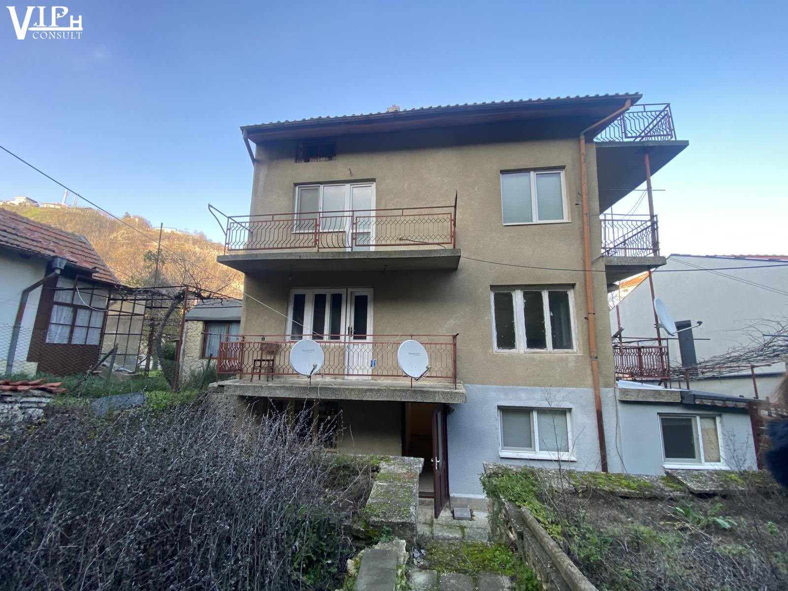 Основна снимка