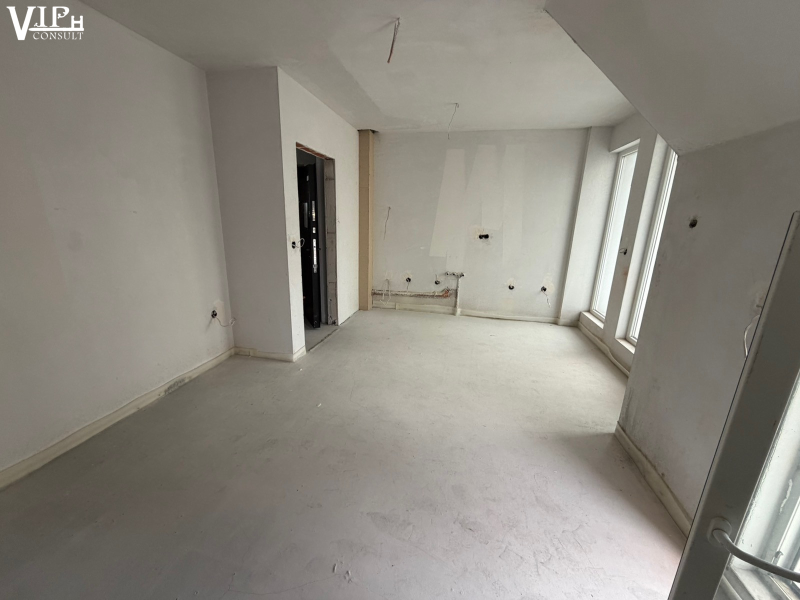 Основна снимка