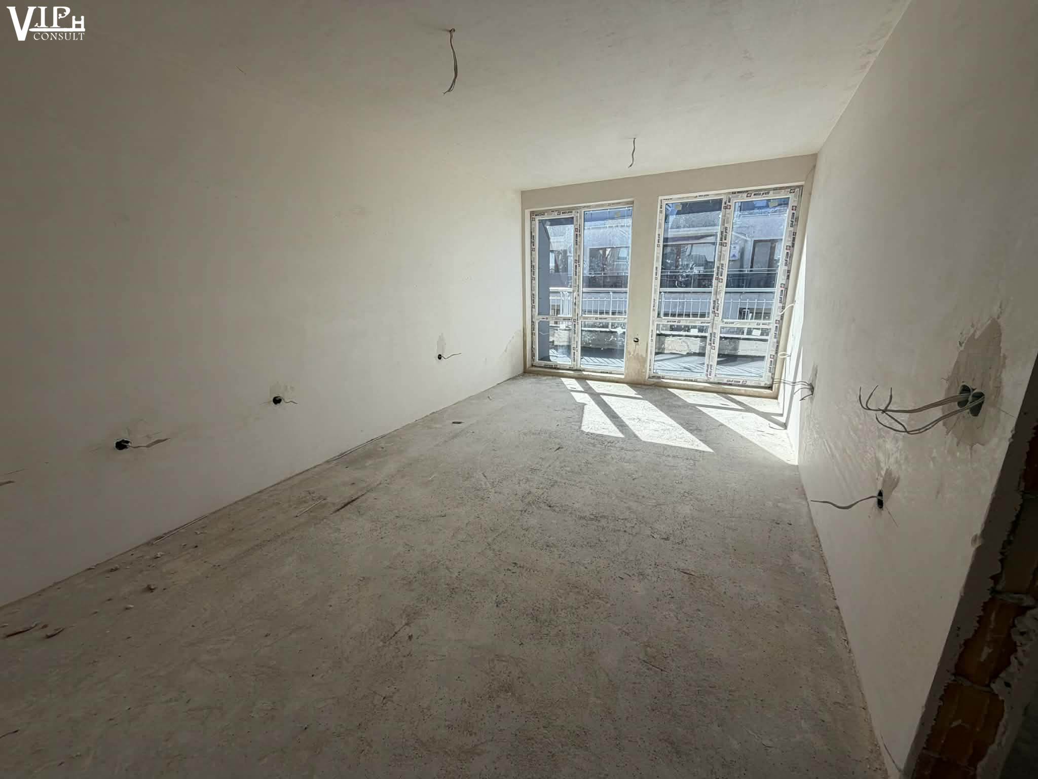 Основна снимка