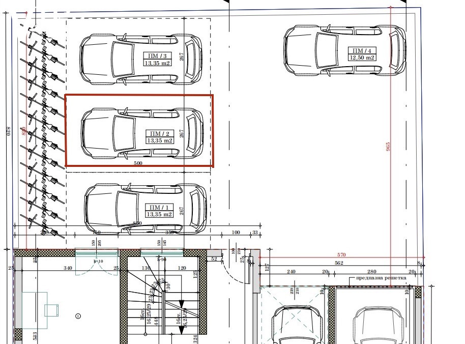 дворно паркомясто