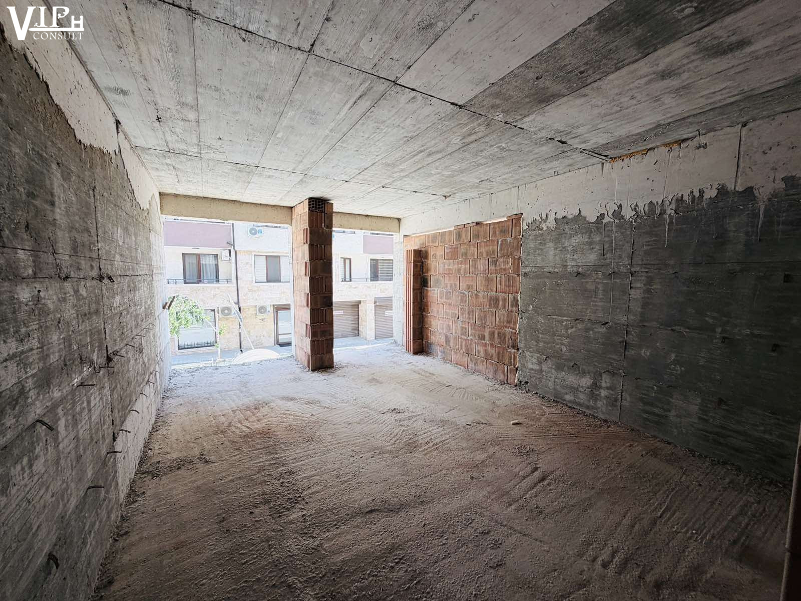 Image 10