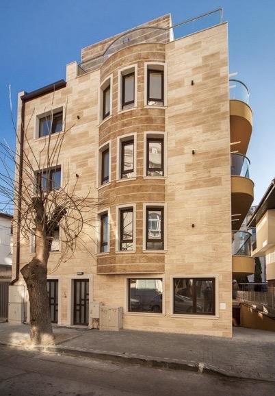 Жилищна сграда Цар Иван Шишман 16